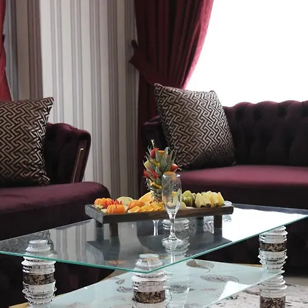 Quars * Κωνσταντινούπολη